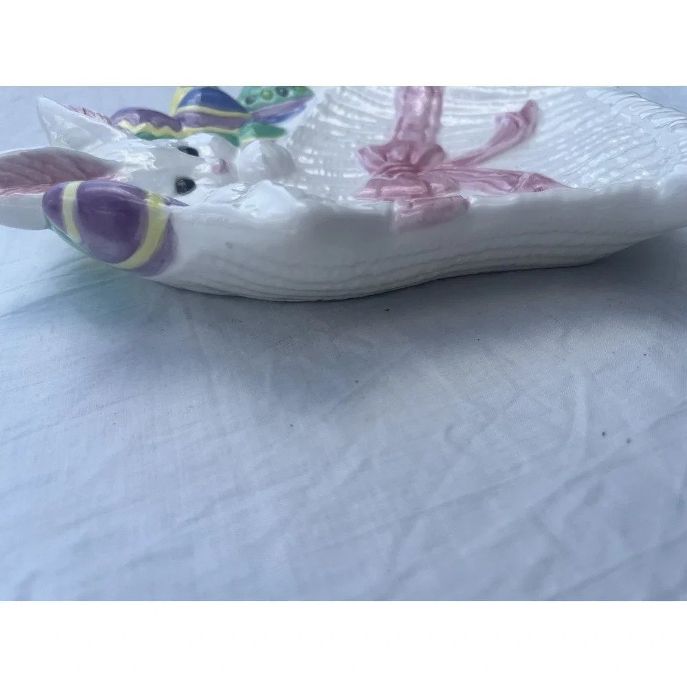 Vintage Ceramic Easter Bunny Rabbit Egg Holder Display Planter Candy Dish